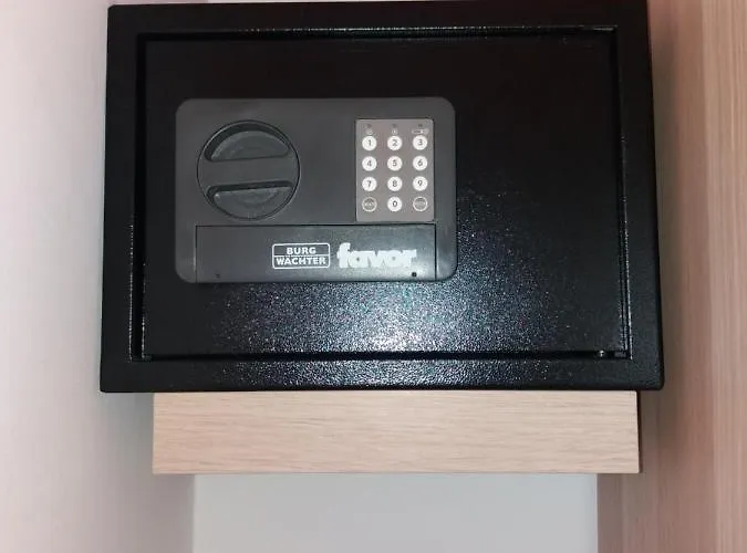 Tomjohn 아파트